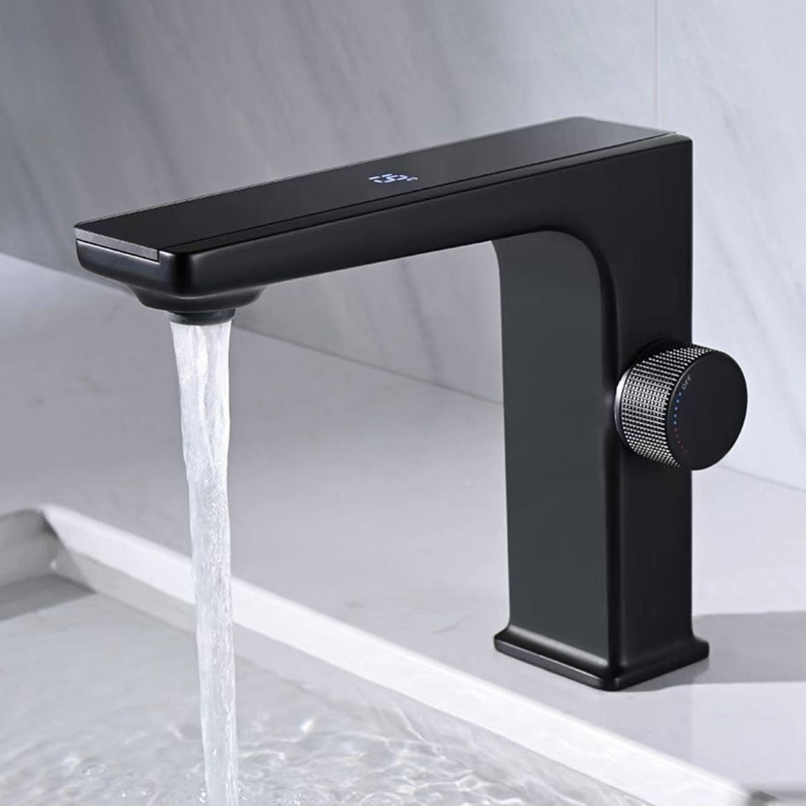 Tesrin M-T201 Basin Faucet with LED Temperature Sensor Screen